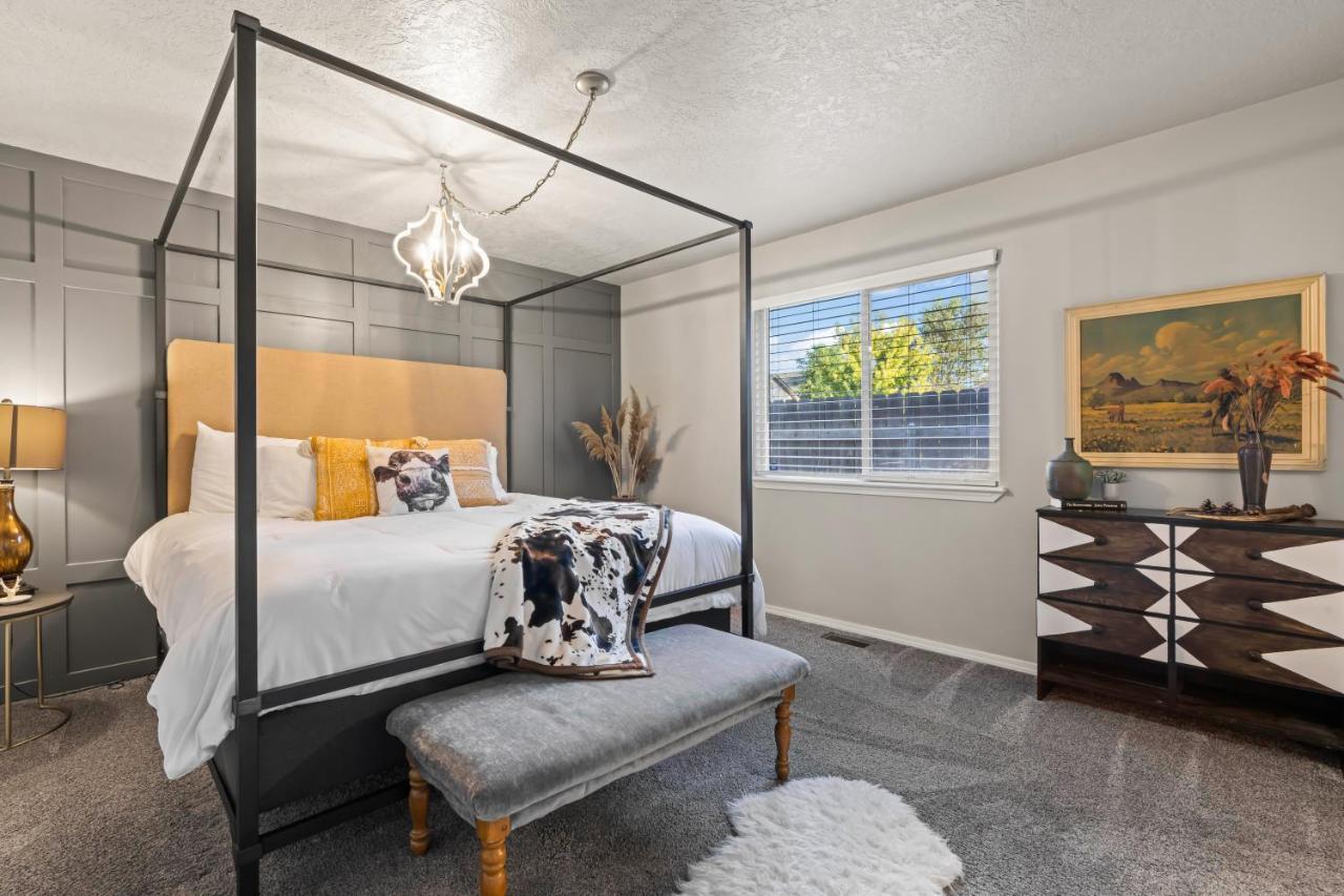 Southwestern Style 4 Bedroom Nampa Home Sleeps 16! Esterno foto