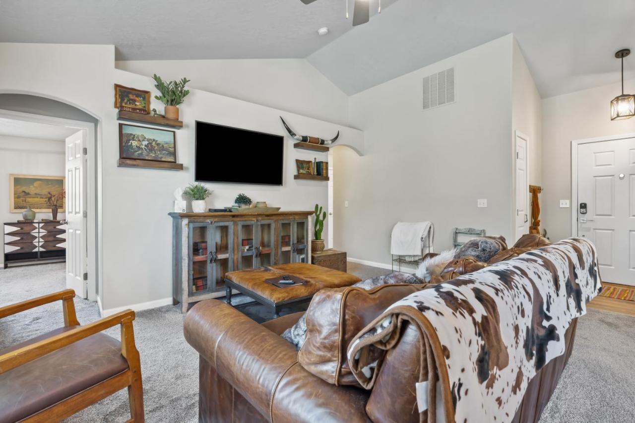 Southwestern Style 4 Bedroom Nampa Home Sleeps 16! Esterno foto
